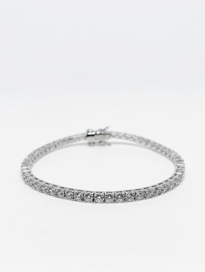 Touch tennis bracelet
